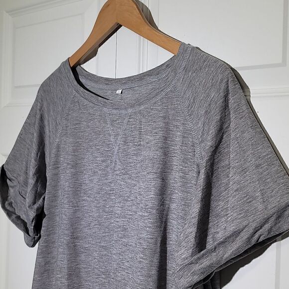 Women's Gray Short Sleeve Tank Top - Picture 2 of 4